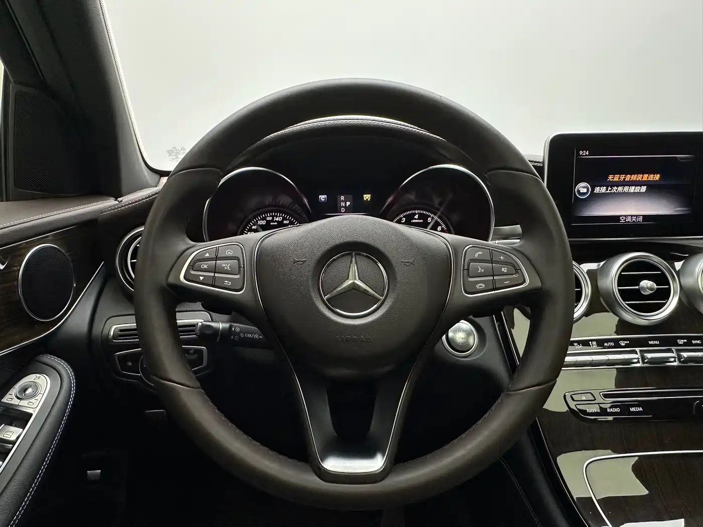 Mercedes-Benz GLC 2017 GLC 260 4MATIC Dynamic фото 18