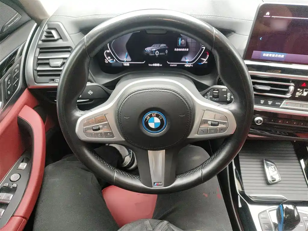 BMW iX3 2022 Leading Edition фото 11