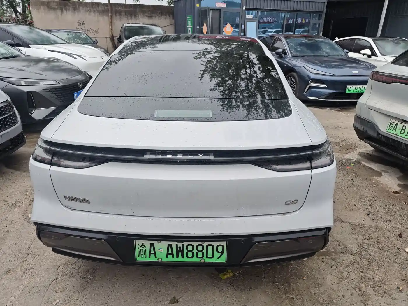Geely Galaxy Galaxy E8 2024 665km RWD Starship Voyager Edition фото 7