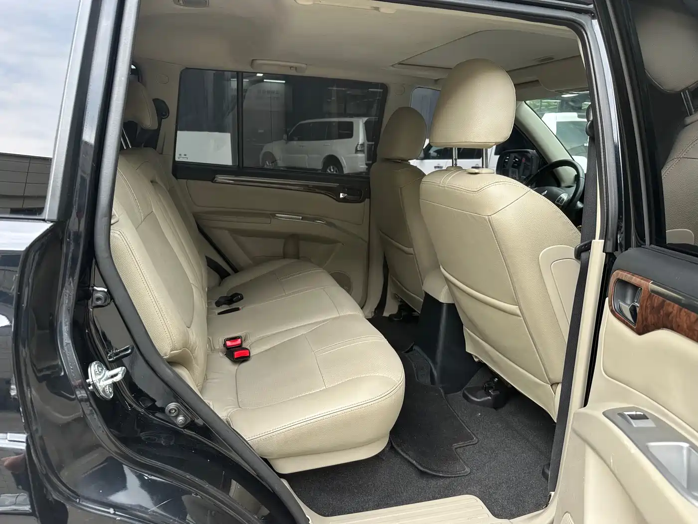 Mitsubishi Pajero Sport 2013 3.0L Automatic 4WD Flagship фото 10