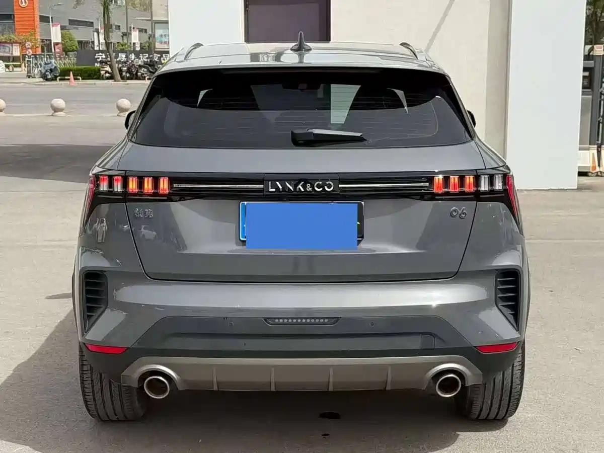 Lynk & Co 06 2023 Remix 1.5T Power Pro фото 8