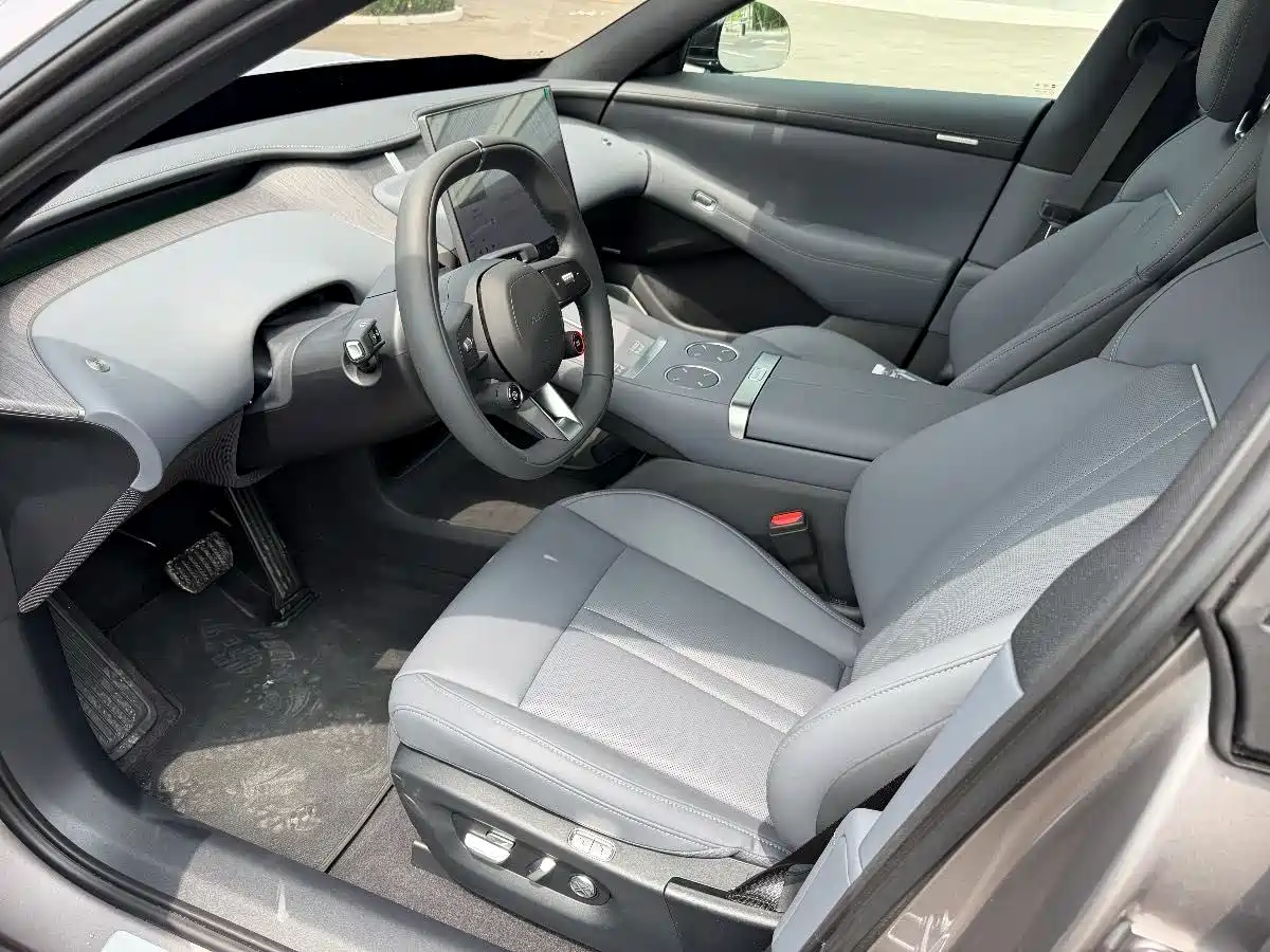Xiaomi Auto Xiaomi YU7 2025 Extended Range AWD Pro фото 10