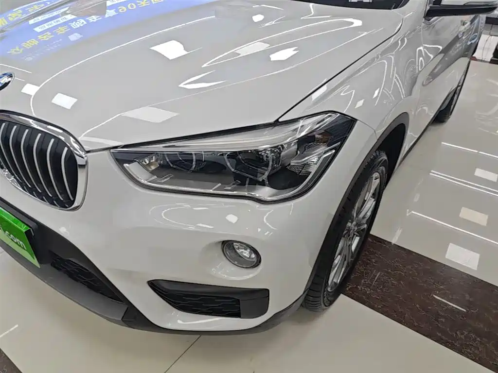 BMW X1 2019 sDrive20Li Leading Model фото 24