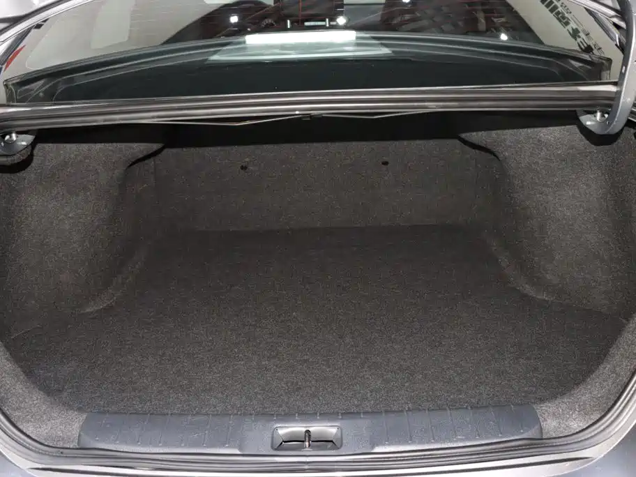 Nissan SYLPHY, миниатюра 17