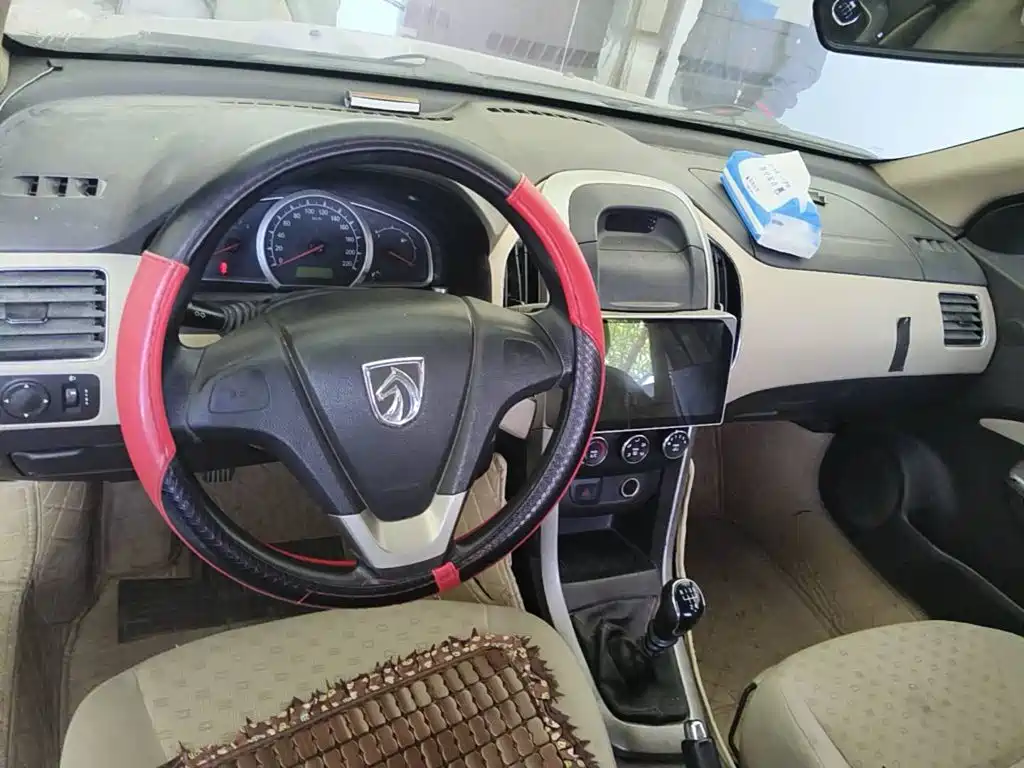 Baojun 630 2014 2013 1.5L Manual Standard