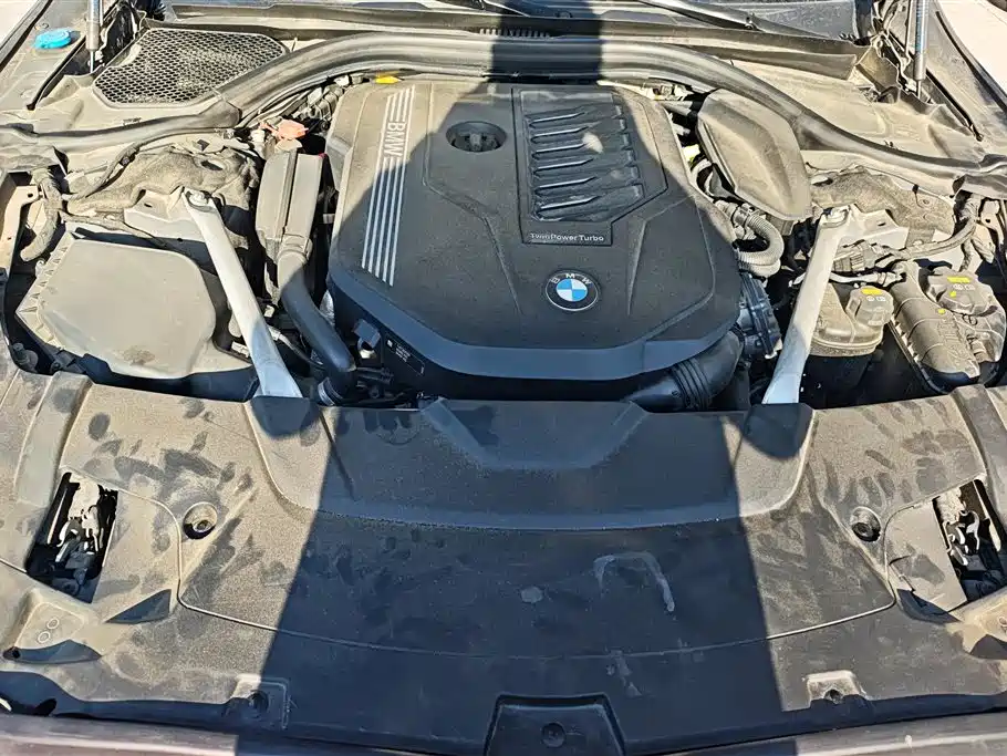 BMW 7 Series 2019 740Li Leading Luxury Package фото 10