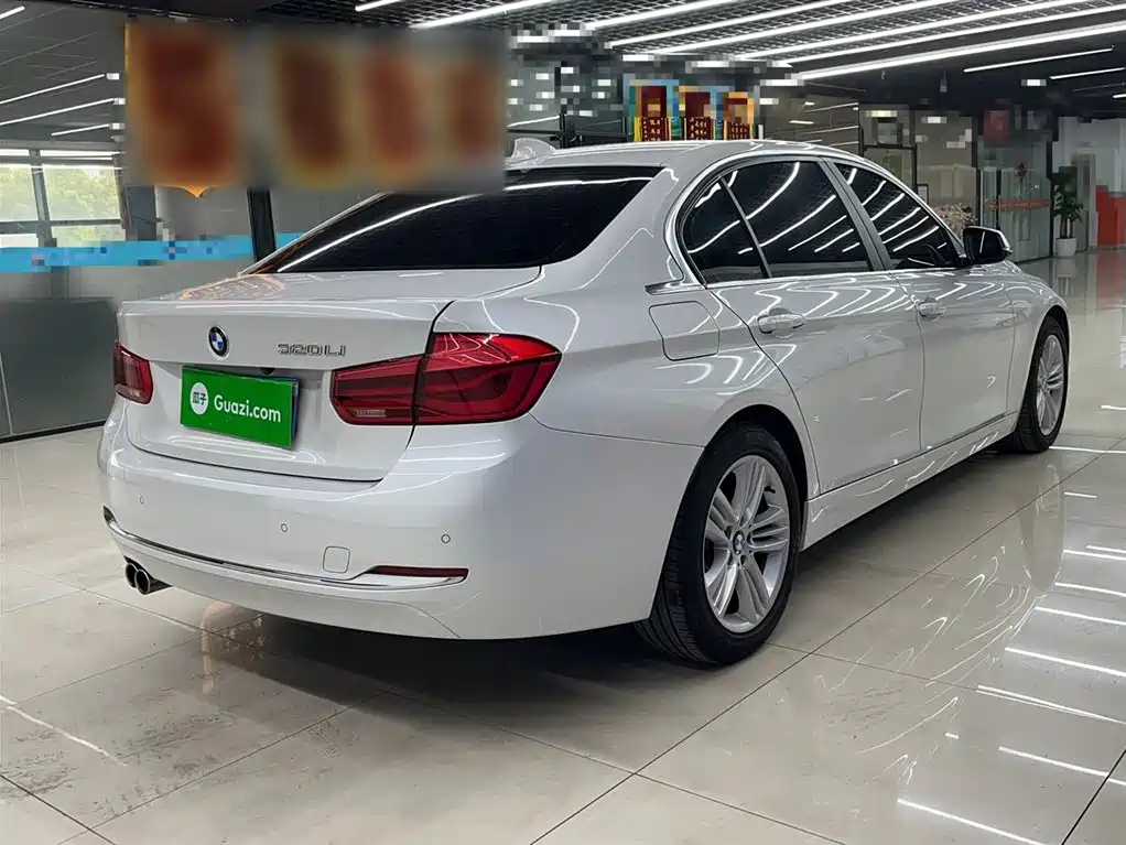 BMW 3 Series 2017 320Li Fashion фото 5