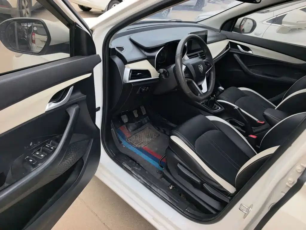 Baojun 360 2020 2019 Facelift 1.5L Manual Elite (China VI)
