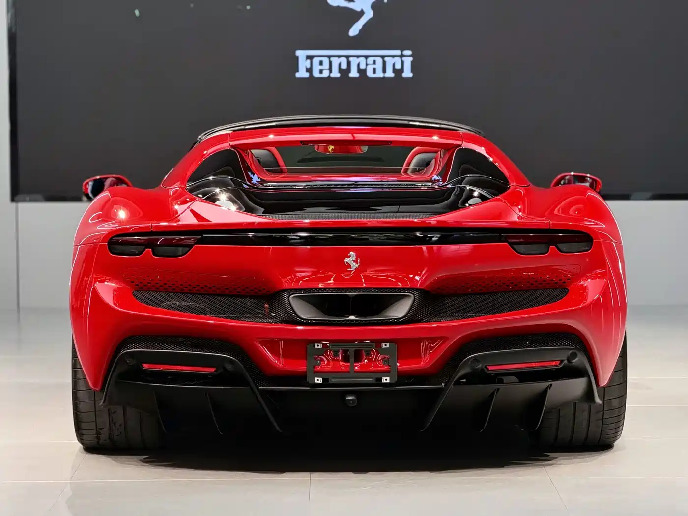 Ferrari 296 2024 2022 3.0T V6 GTS