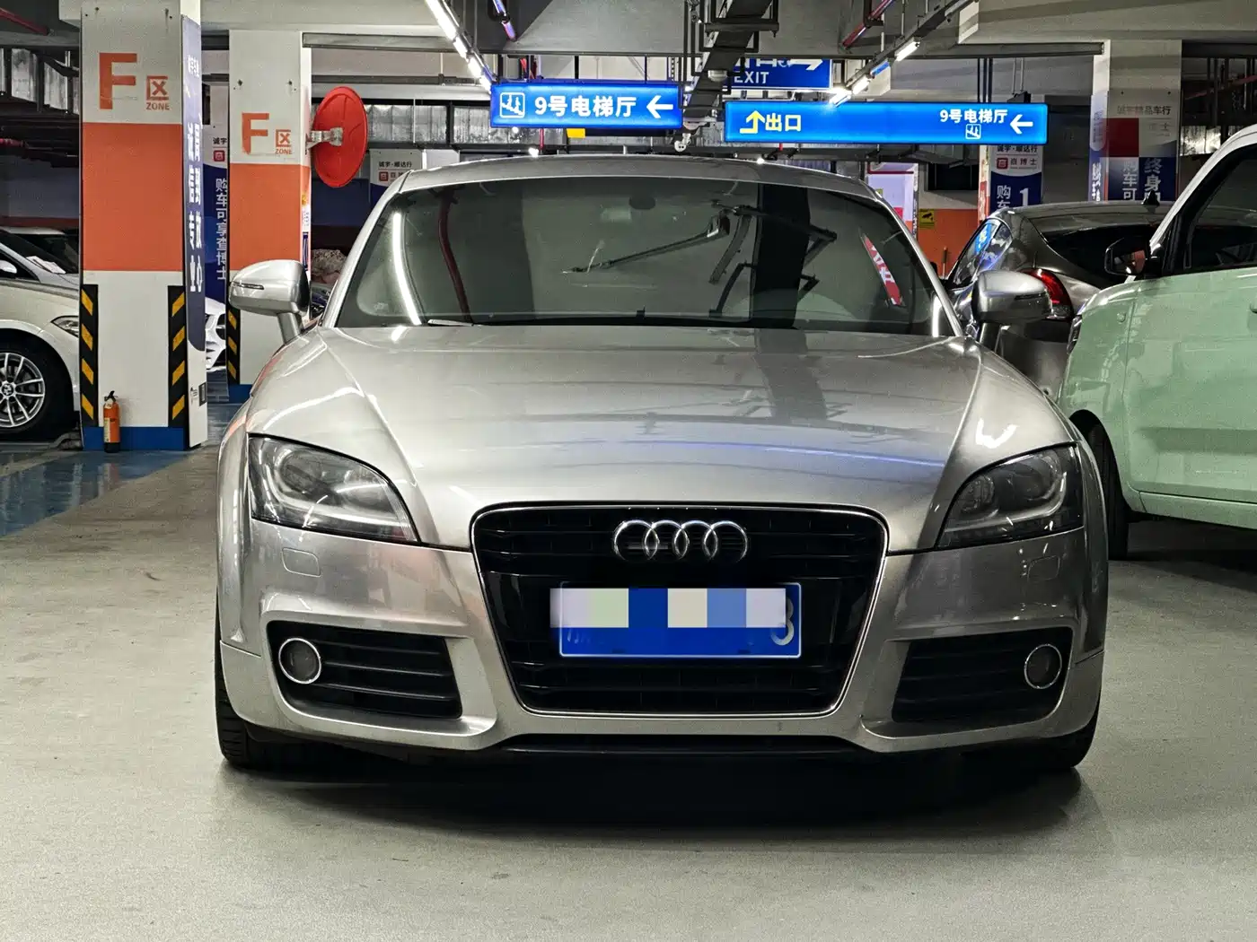 Photo 2 - Audi TT