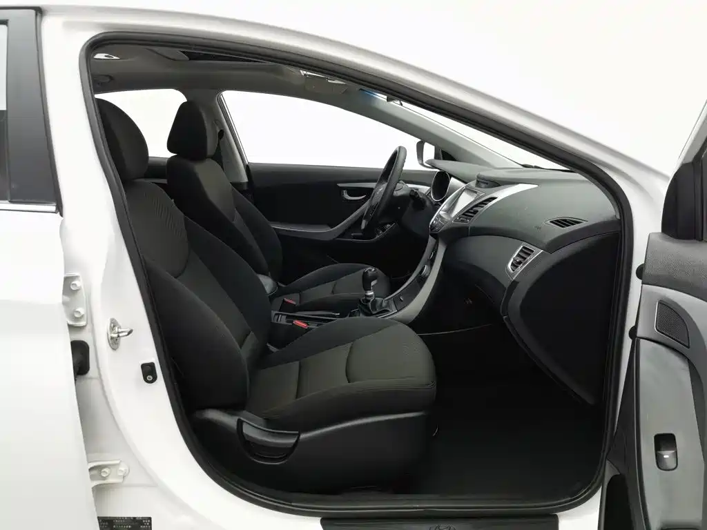 Hyundai Langdong 2017 2016 1.6L Manual Premium Edition