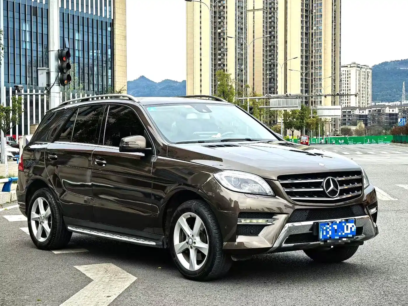 Mercedes-Benz M-Class 2014 ML 320 4MATIC фото 2