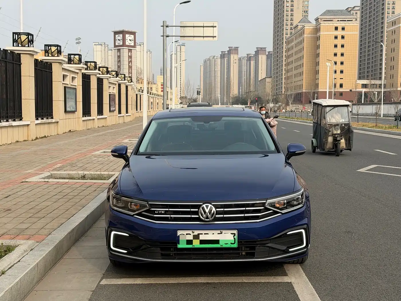 Volkswagen Magotan GTE Plug-in Hybrid 2020 GTE Luxury фото 2