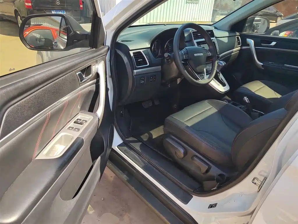 Haval M6 2019 1.5T DCT 2WD Elite Type China VI фото 12