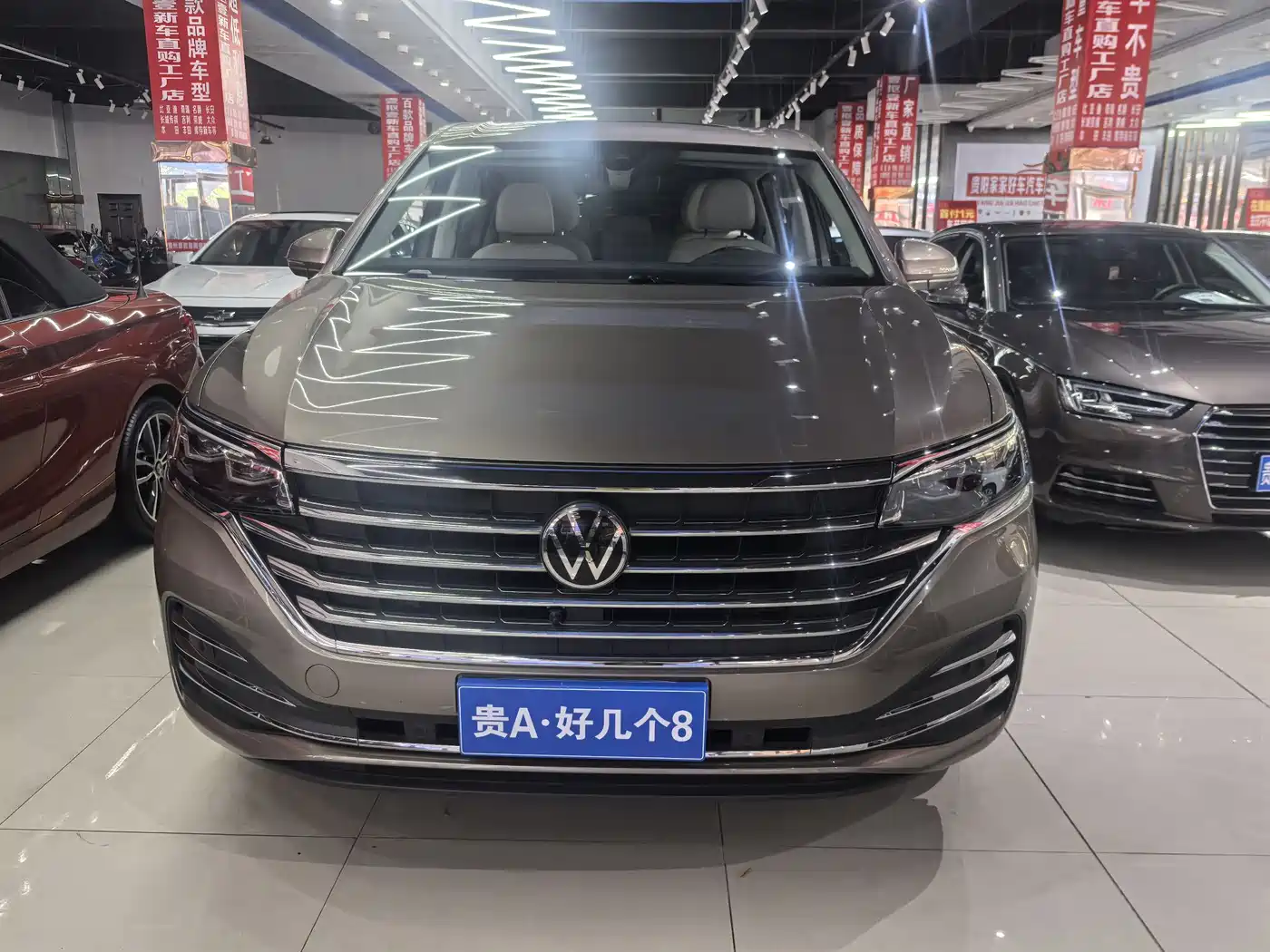 Volkswagen Viloran 2023 380TSI Prestige Edition фото 2