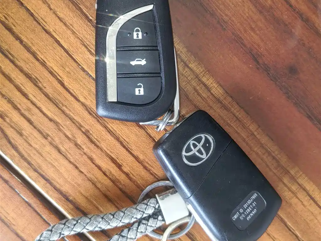 Toyota Corolla 2017 Facelift 1.2T S-CVT GL-i фото 9