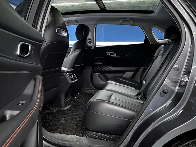 Changan UNI-K 2021 Model 2.0T Luxury Type — фото 5
