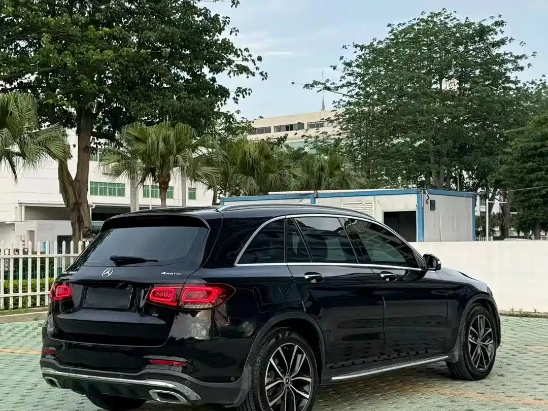 Mercedes-Benz GLC 2020 Facelift GLC 300 L 4MATIC Dynamic фото 8