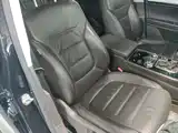 Фото 16 - Volkswagen Touareg