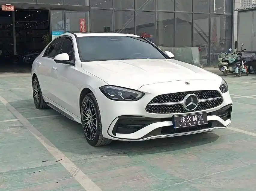 Mercedes-Benz C-Class 2023 C 200 L Sport фото 3
