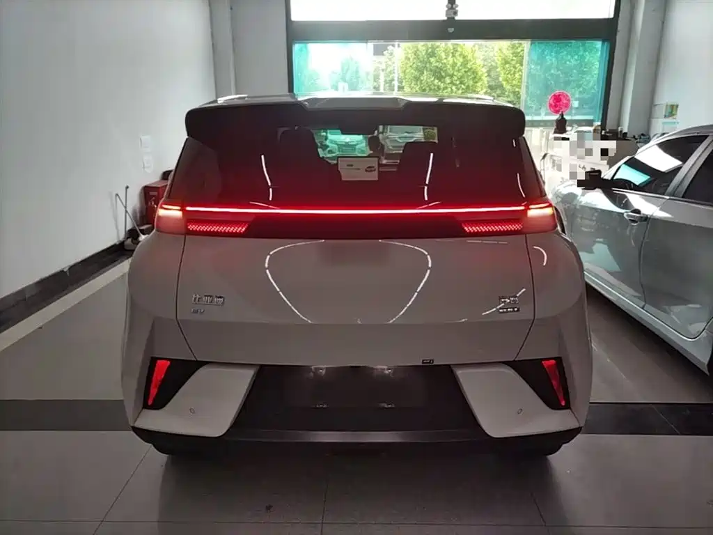 BYD Seagull 2025 Smart Drive Edition 305km Freedom Version фото 6