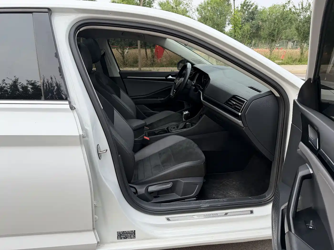 Volkswagen Sagitar 2021 280TSI DSG Comfort Smart Connect Edition фото 12