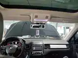 Фото 8 - Volkswagen Touareg