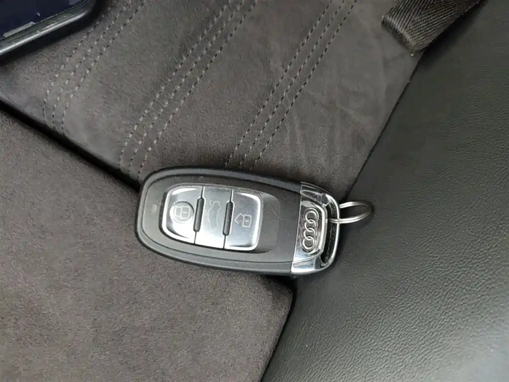 Audi A6 (Import) 2017 Avant 40 TFSI Sport фото 9
