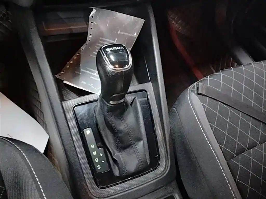 Škoda Kamiq 2018 1.5L Auto Standard Edition China V фото 10