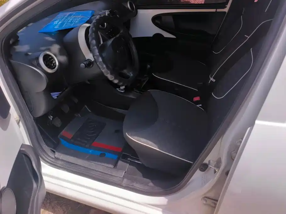Photo 9 - BYD F0