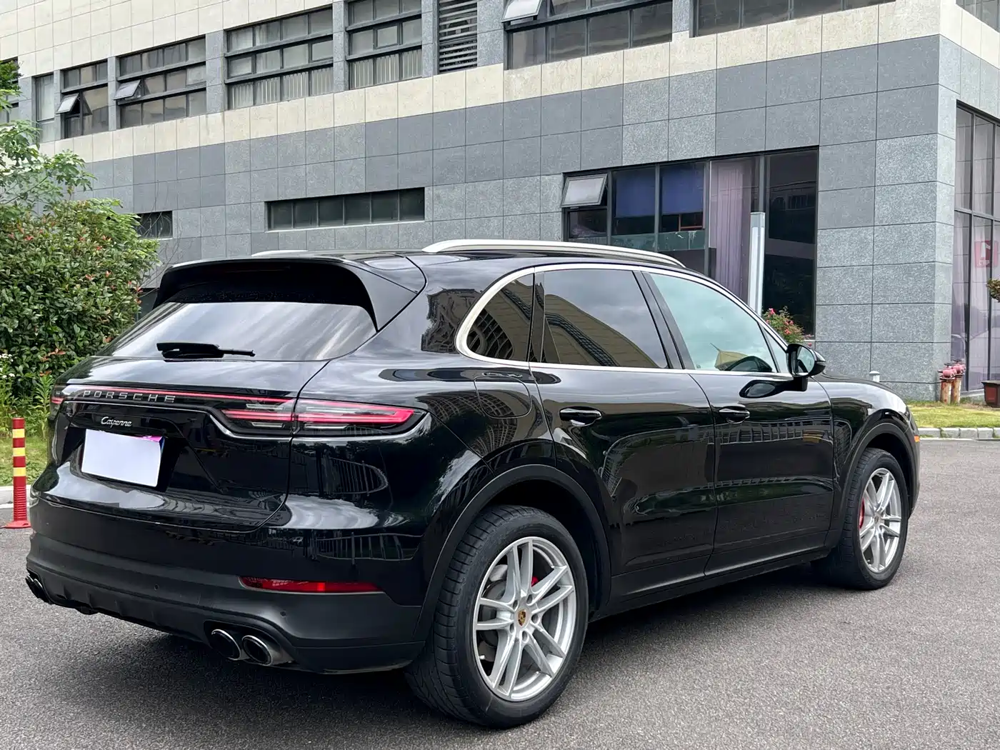 Porsche Cayenne 2022 Cayenne 3.0T Platinum Edition фото 6