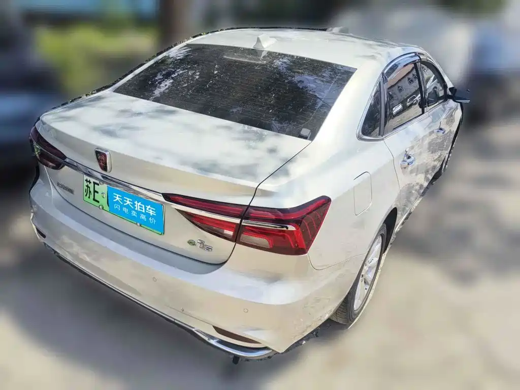 Roewe i6 New Energy 2019 2017 45T Hybrid Connected Smart Enjoyment Edition