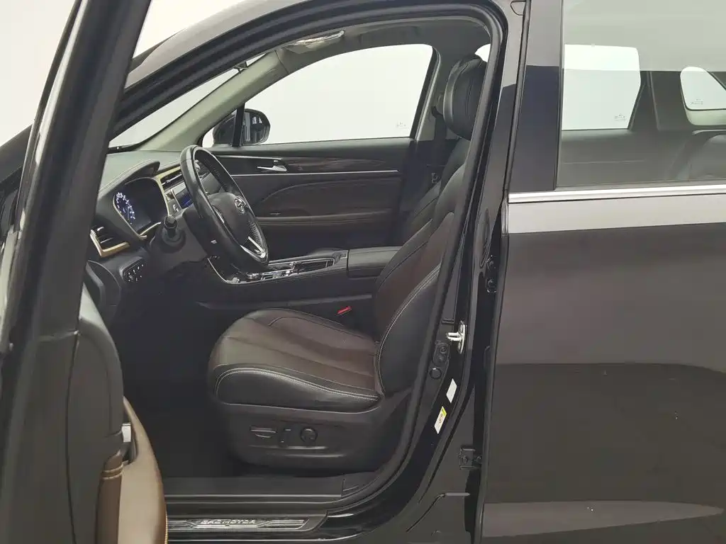 GAC Trumpchi Trumpchi GS5 2020 2019 270T Automatic Luxury