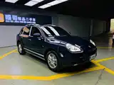 Photo 3 - Porsche Cayenne