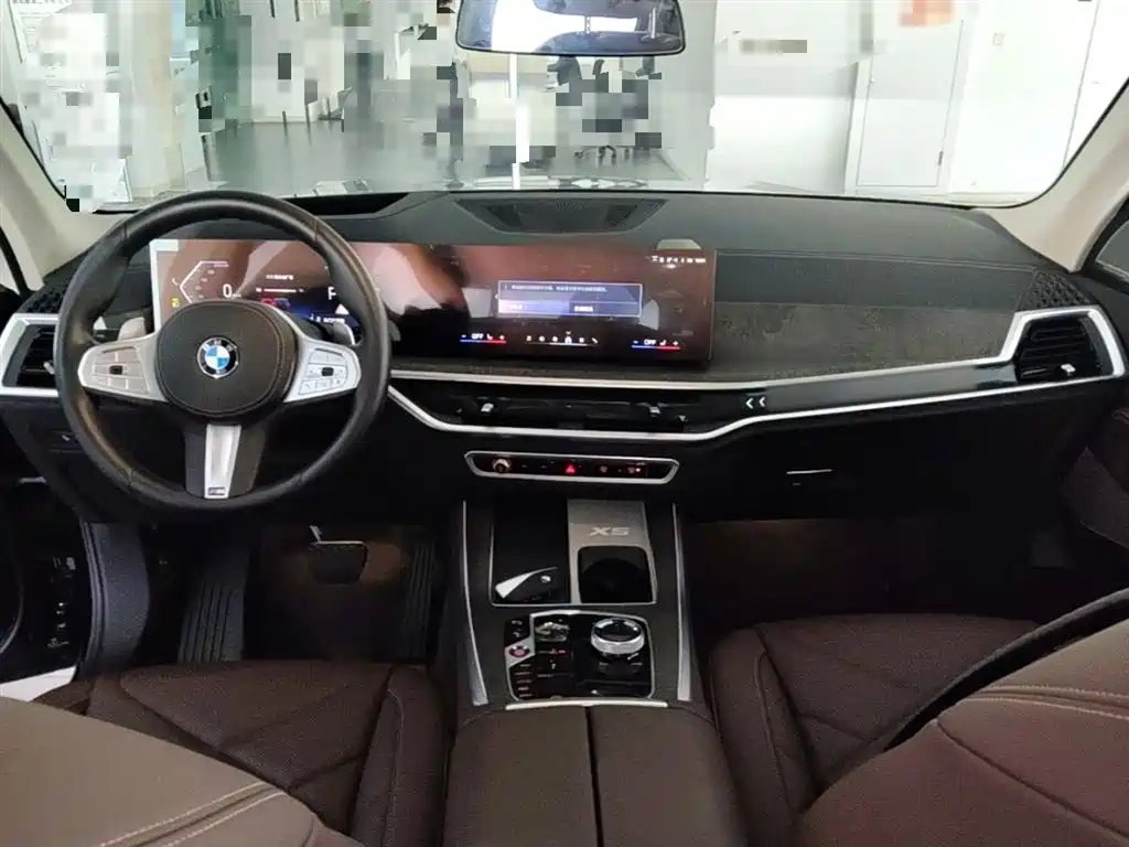 BMW X5 2023 xDrive 30Li Premium M Sport Black Night Package фото 6
