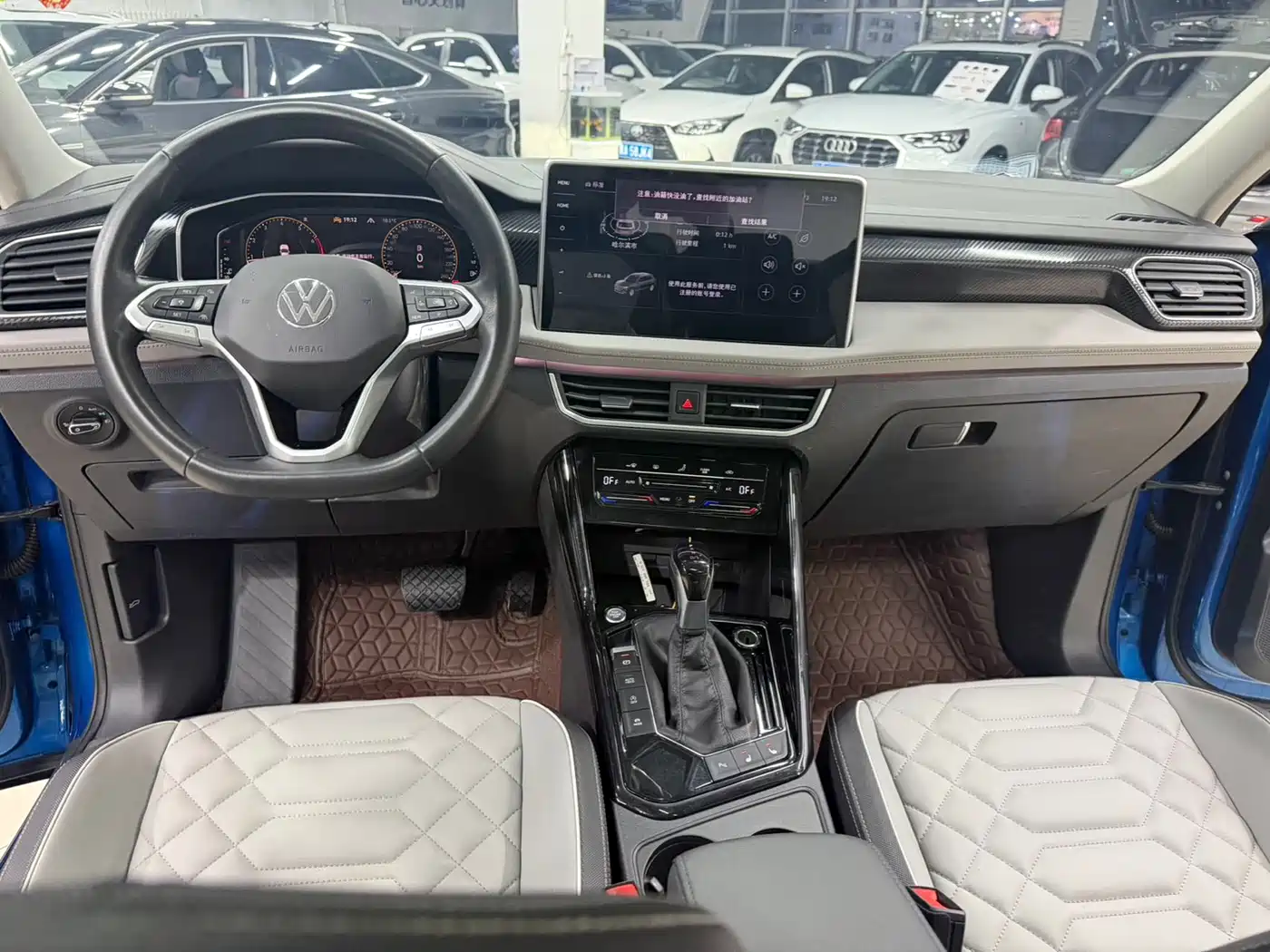 Volkswagen Tayron 2023 280TSI 2WD Luxury Plus Advanced Edition фото 19