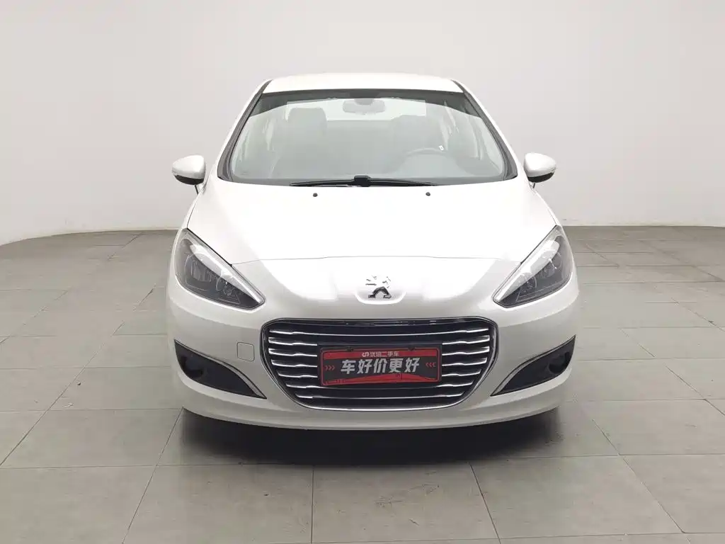 Peugeot 308 2014 2014 Model Joy Edition Classic 1.6L Automatic Superior Style