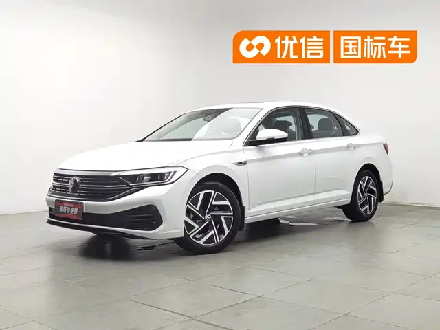 Volkswagen Sagitar 2025 300TSI DSG Surpass Edition — фото 1
