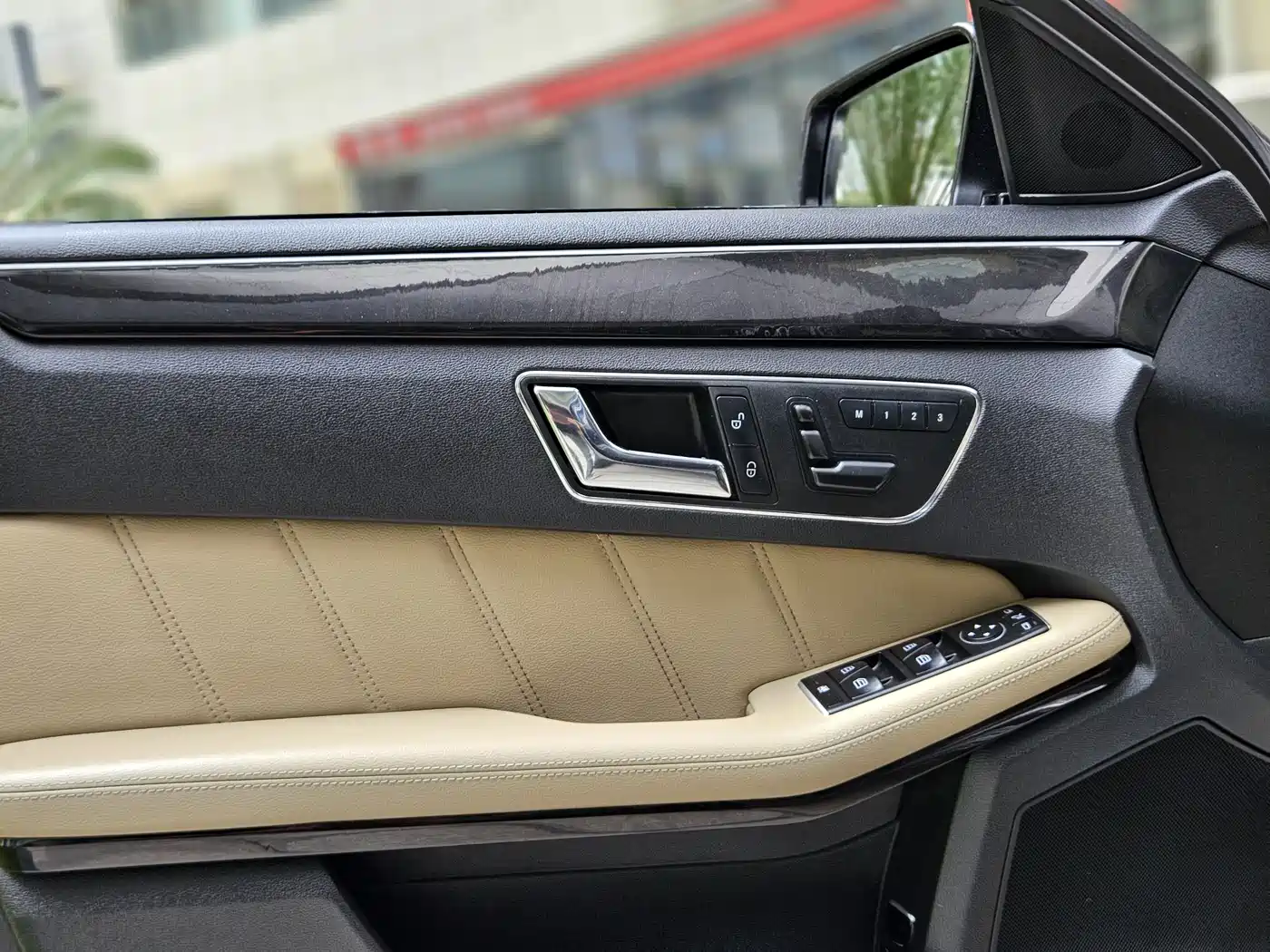 Mercedes-Benz E-Class 2011 E 300 L Fashion Premium фото 21