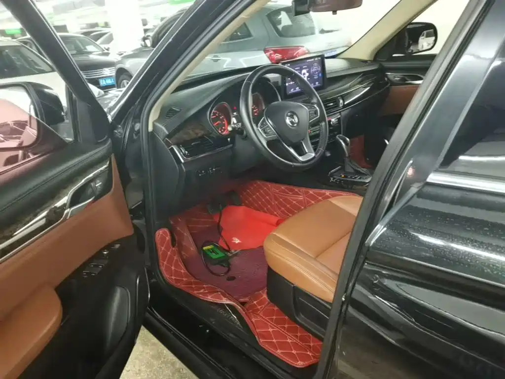 Hanteng Auto Hanteng X7 2018 2018 Model X7S 1.5T Automatic Luxury Edition