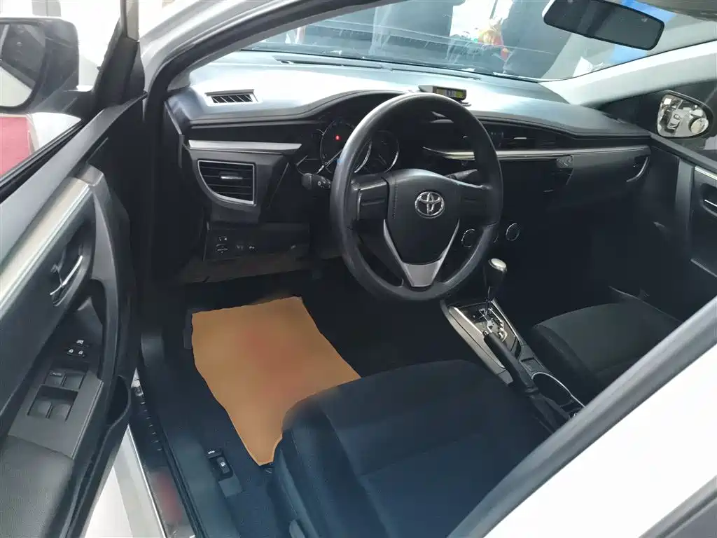 Toyota Levin 2016 1.6G CVT Elite Edition фото 16