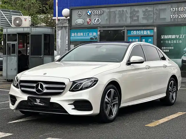 MERCEDES-BENZ E CLASS