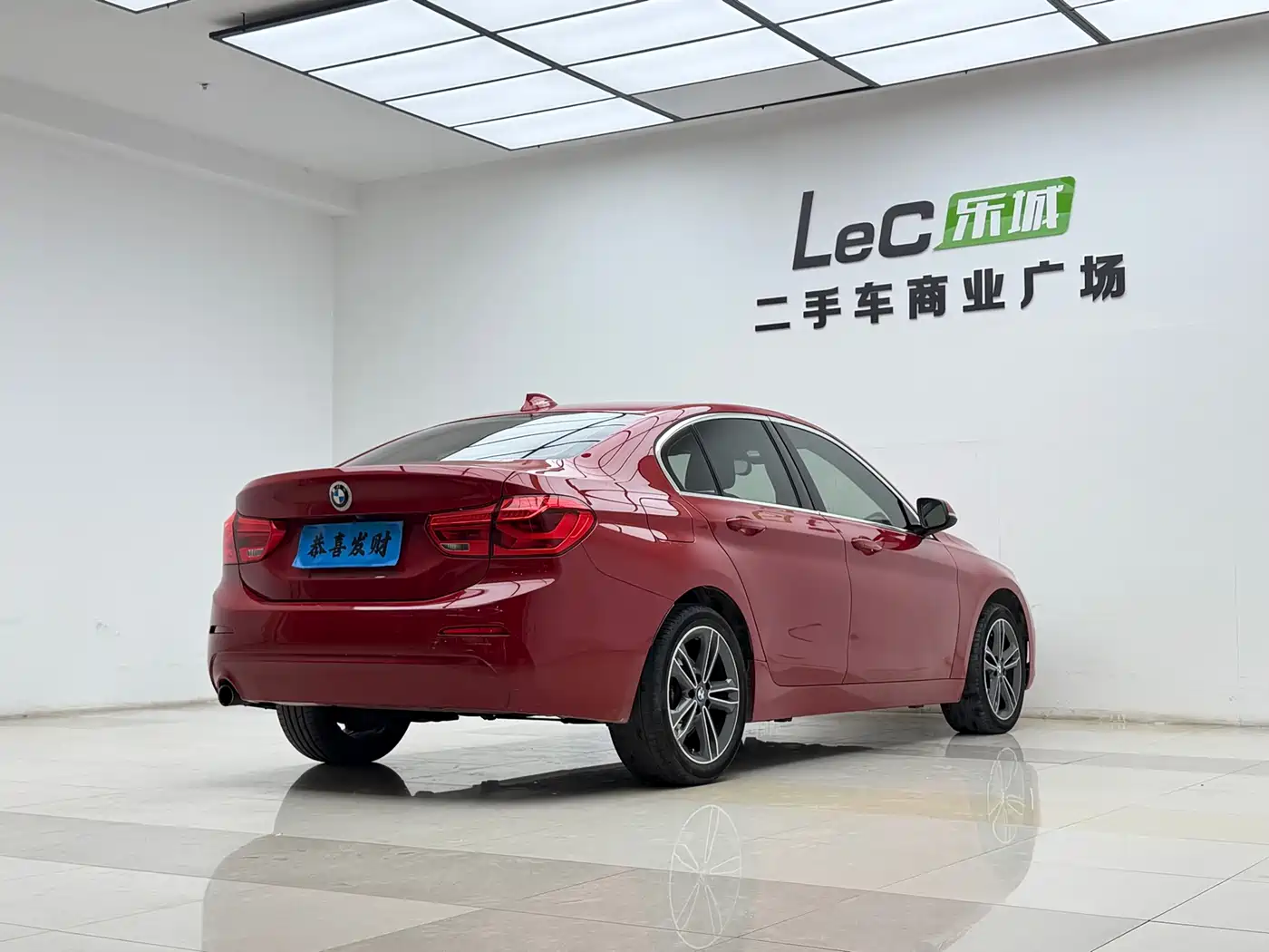BMW 1 Series 2019 118i Fashion Edition фото 12