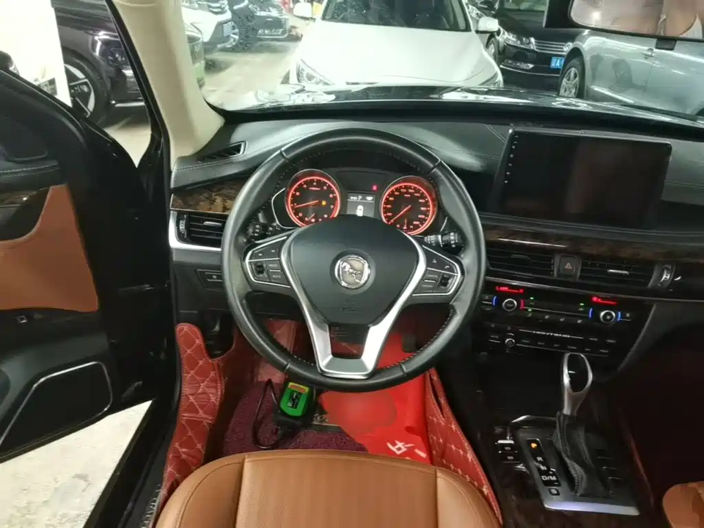 Hanteng Auto Hanteng X7 2018 2018 Model X7S 1.5T Automatic Luxury Edition