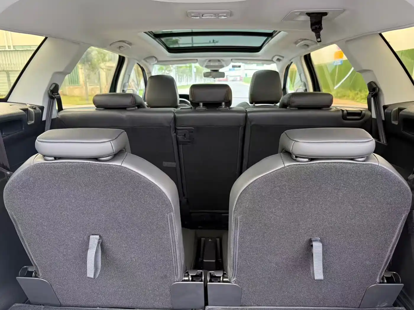 Peugeot 5008 2017 380THP 7-seat Elite Edition фото 10