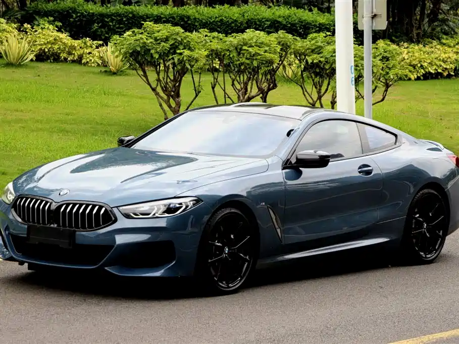 BMW 8 Series 2019 840i Coupe M Sport Package