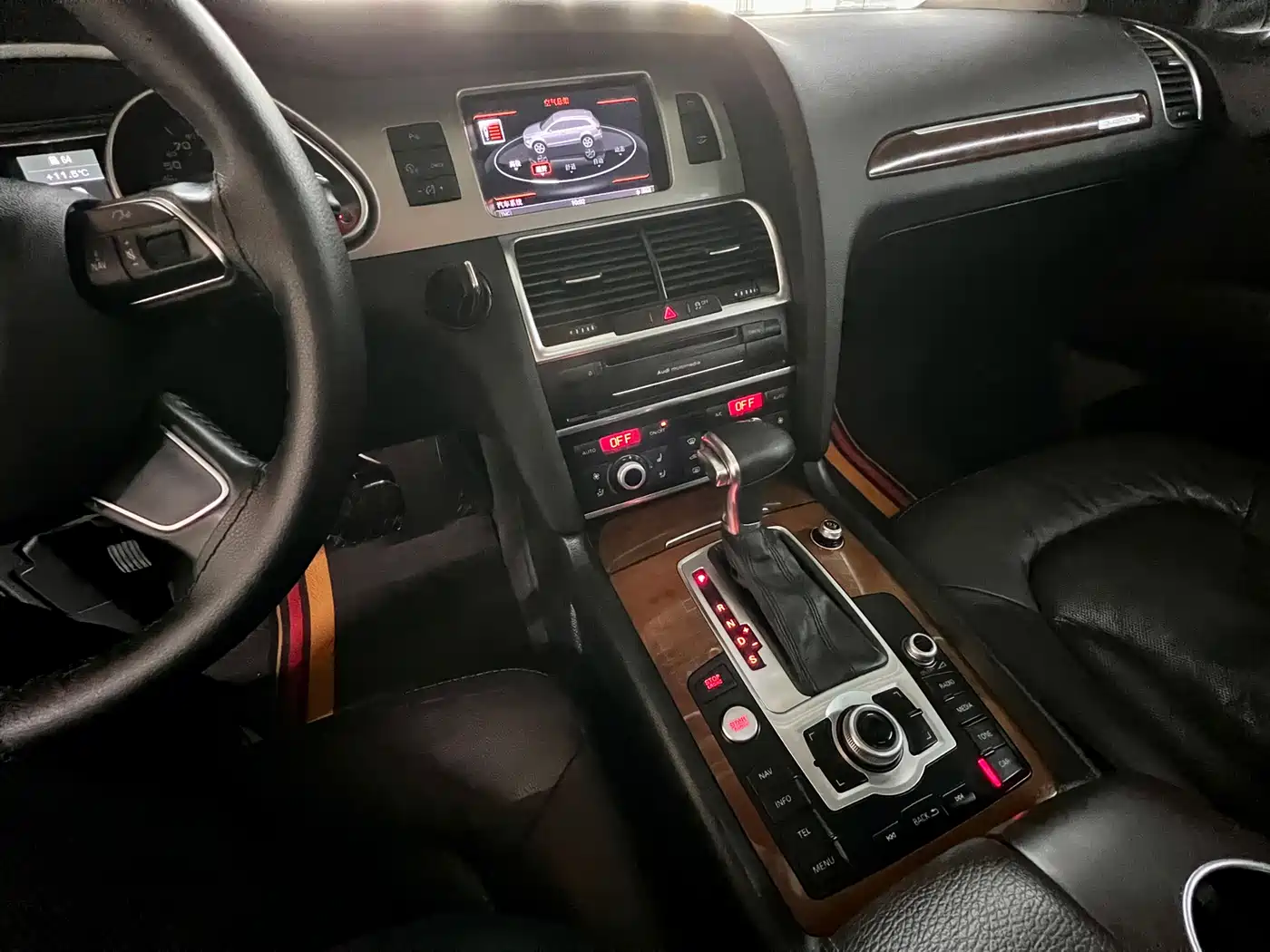 Audi Q7 2014 40 TFSI Off-road фото 12