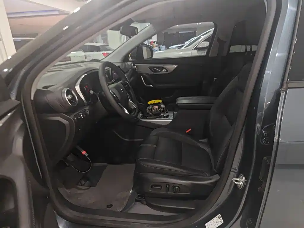 Photo 9 - Chevrolet Trailblazer