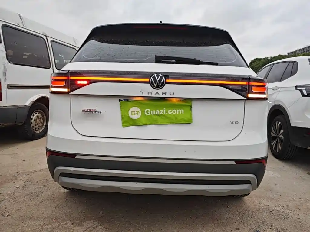 Photo 6 - Volkswagen Tharu