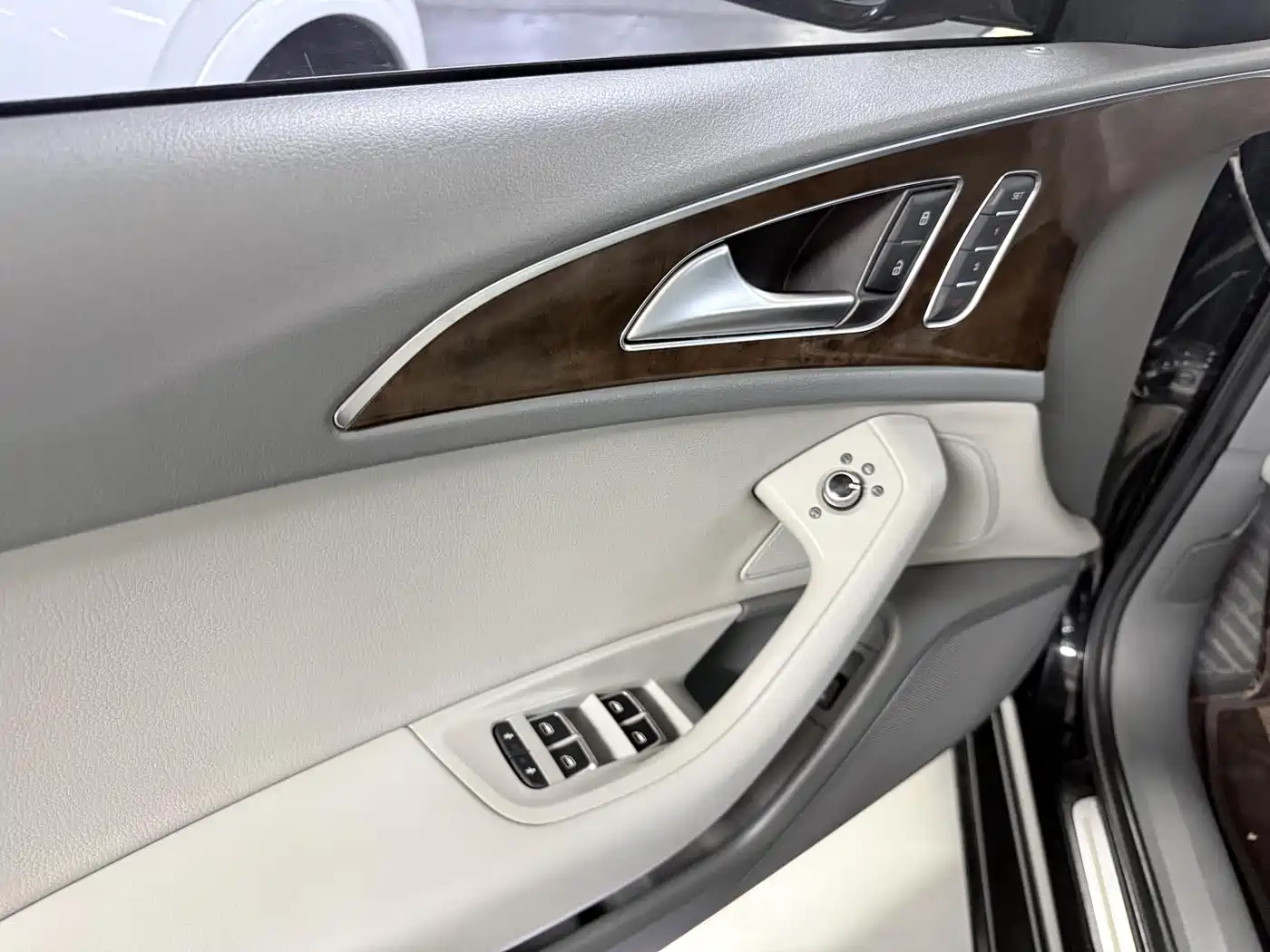 Audi A6 (Import) 2013 40 hybrid фото 10